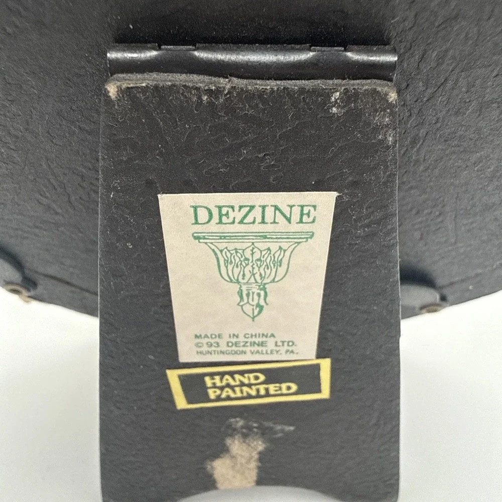 Vtg Dezine 3D Heart Frame Hand Painted Pink Roses Green Leaf 6x5.5